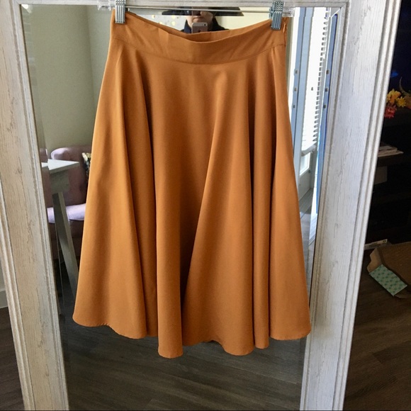 Comme Toi Dresses & Skirts - Cute Orange Swing Skirt